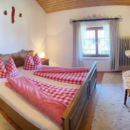 Widernhof Farm stay *